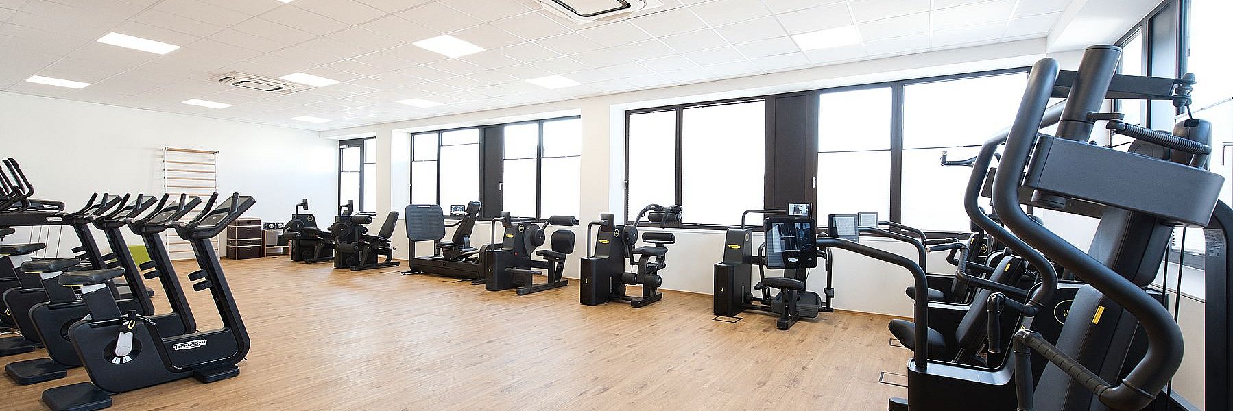 Praxis Mantl Innsbruck Fitnessstudio und medizinische Trainingstherapie